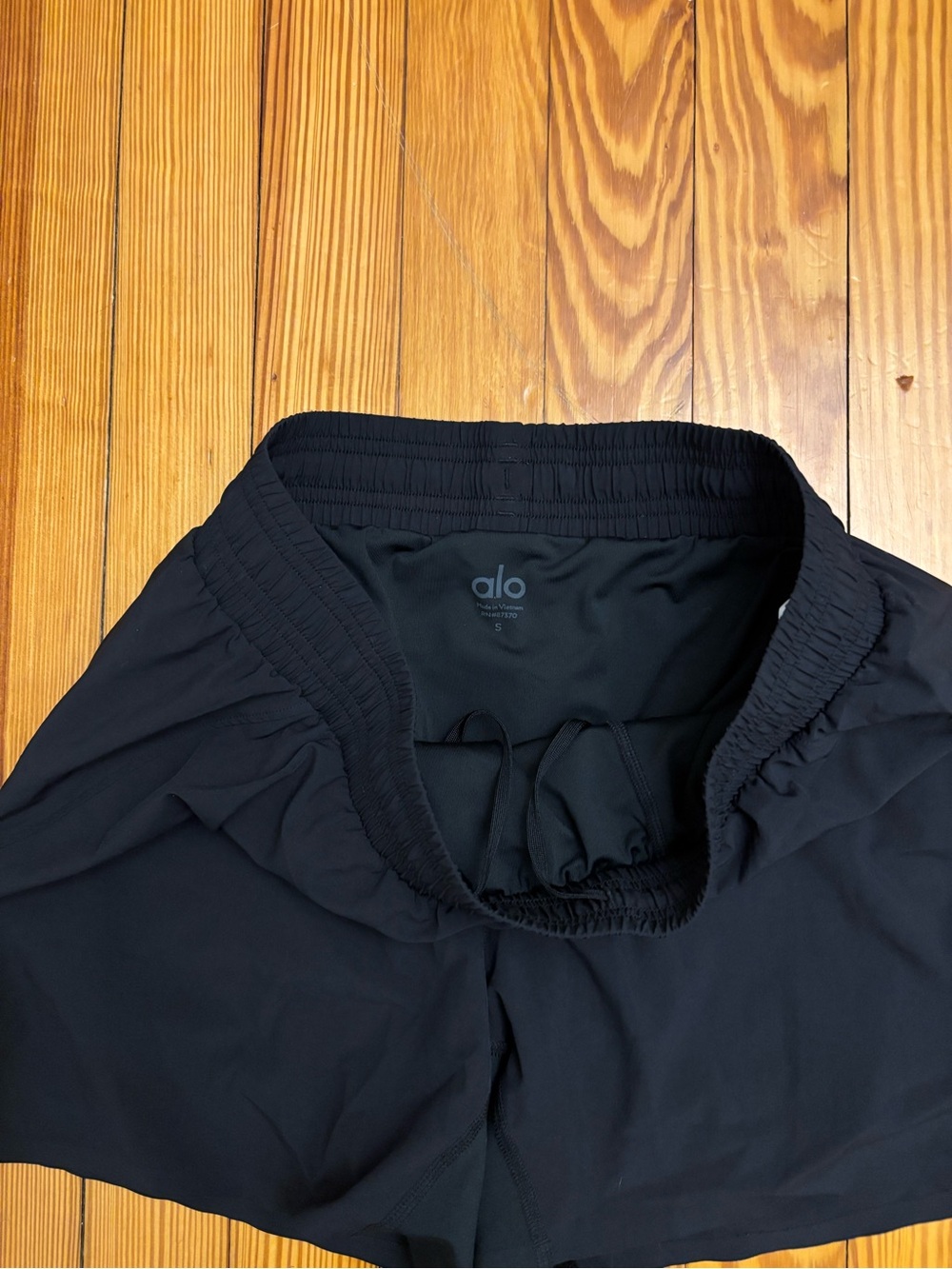 NWOT Alo Yoga Men’s 5 Adapt Running Short - Picture 5 of 8